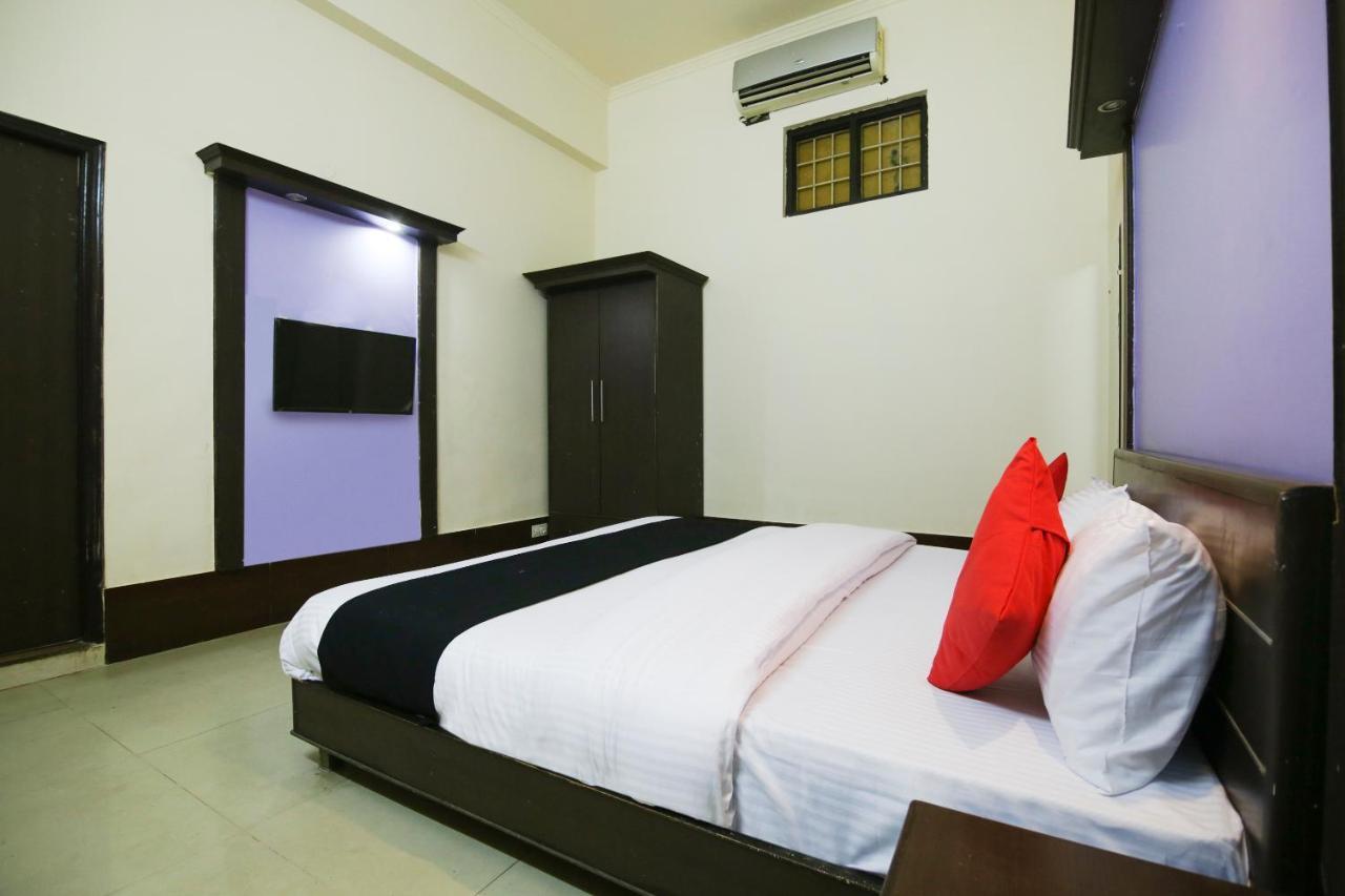 Capital O 68148 Hotel Shree Jee Palace Ghaziabad Exterior foto